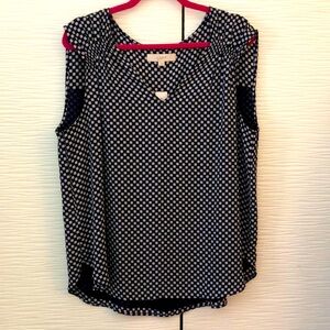 NWT LOFT lined blue floral sleeveless blouse. XL.